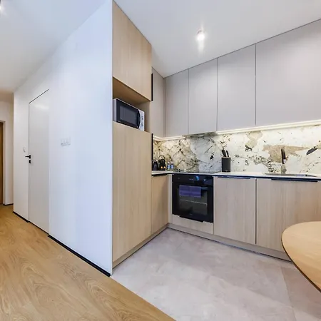 Appartamento M4 Aura With Ac, Free Parking By Staynest Rzeszów