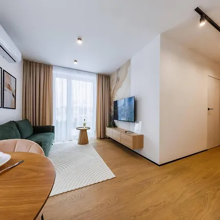 M4 Aura With Ac, Free Parking By Staynest Appartamento