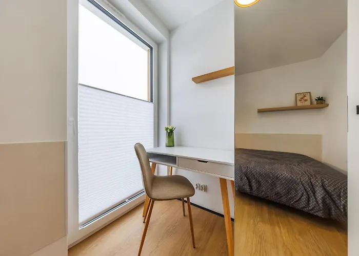 M4 Aura With Free Parking By Staynest Appartement *