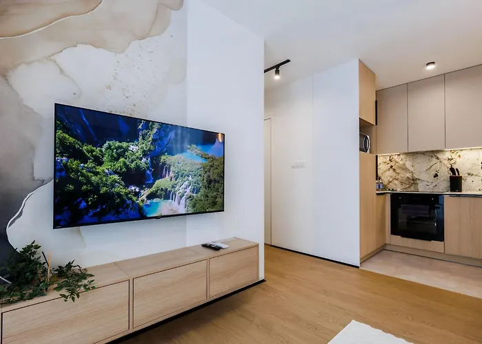 M4 Aura With Free Parking By Staynest *